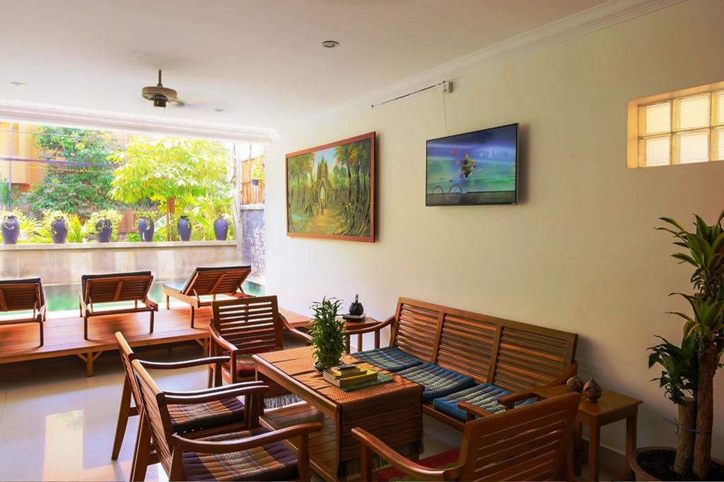 Plumeria Hotel & Spa Siem Reap Bagian luar foto