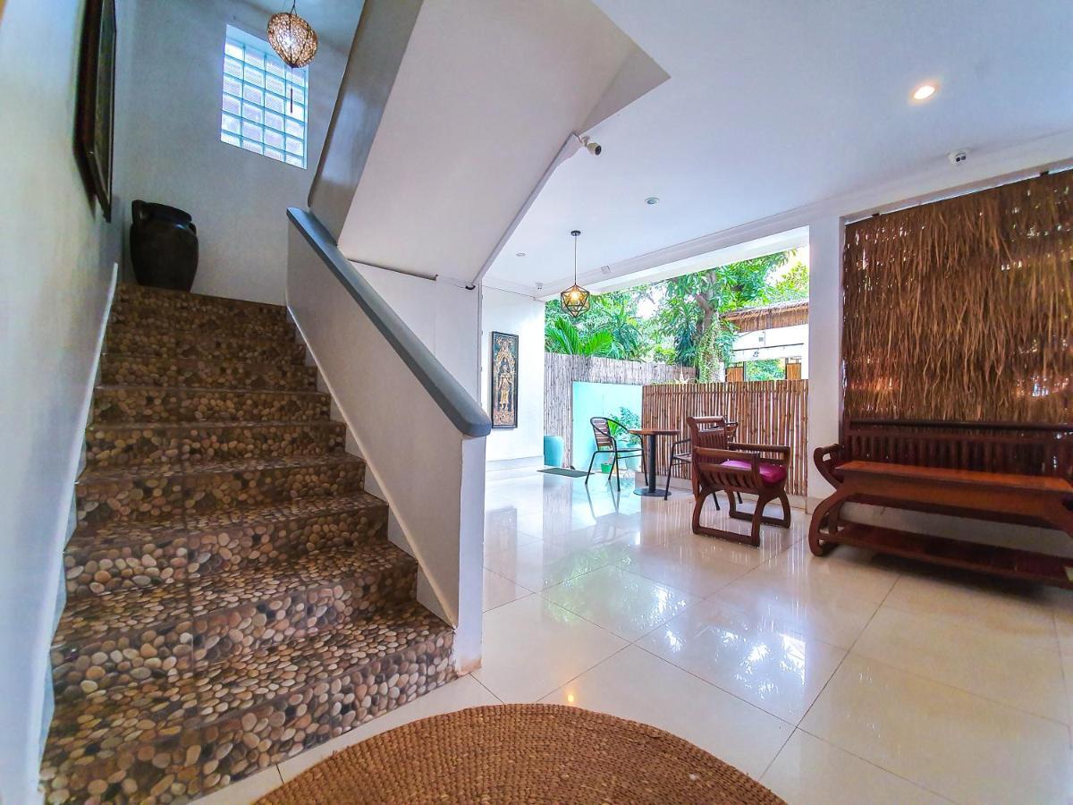 Plumeria Hotel & Spa Siem Reap Bagian luar foto